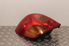 Toyota Corolla Verso Tail Light Lamp Passengers Side (2001)