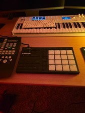 Native Instruments MASCHINE