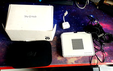 2x WIRELESS ROUTERS : SKY Q