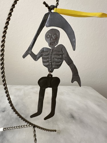 Vintage halloween metal - vintage,