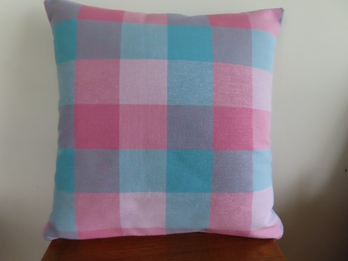 Laura ashley vintage - 18",