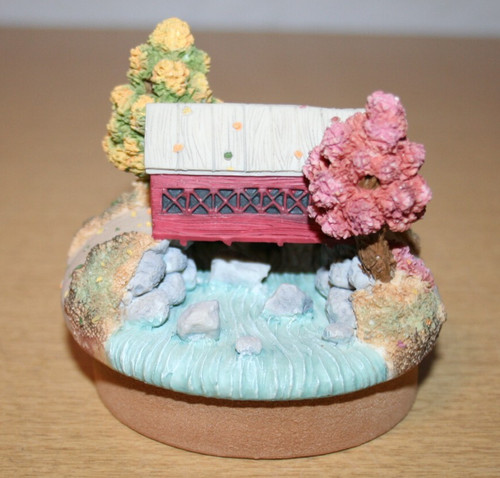 Covered bridge candle - candle, topper