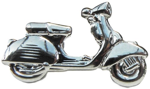 Silver mod scooter pin badge - silver,