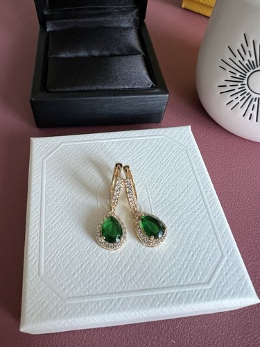 Emerald pear cut diamond 0ct - emerald,