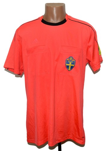 Referee sweden 2010s - referee, pink