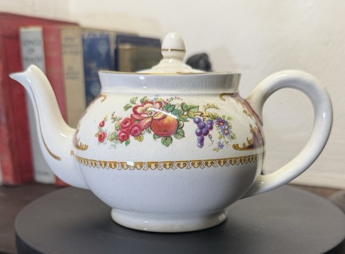 Sampson bridgwood teapot - sampson,