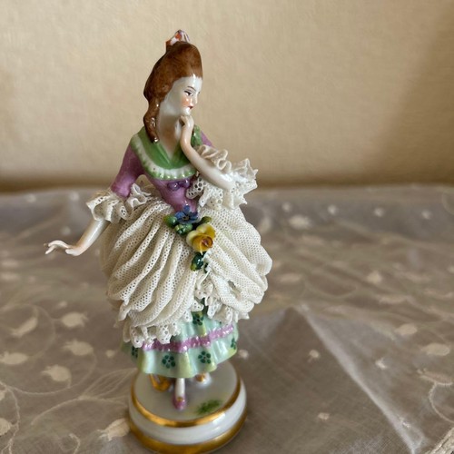 Nice vintage irish dresden - nice,