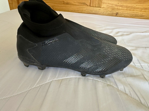 Adidas predator football boots
