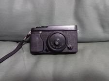 FujifilmX-E1 Mirrorless APS-C