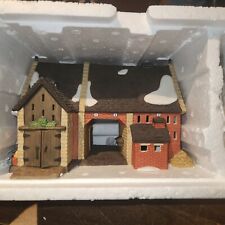 Department 56 Butter Tub Barn Dickens' Village Series 58338  W/box & Lights