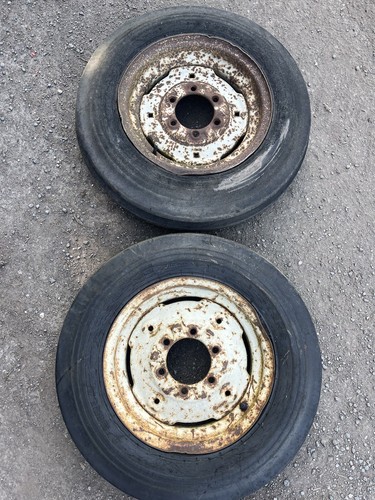 600 tractor wheels - 600-16, used