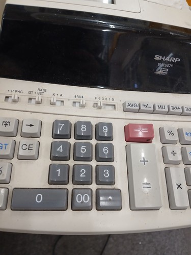 Electronic calculater - electronic,