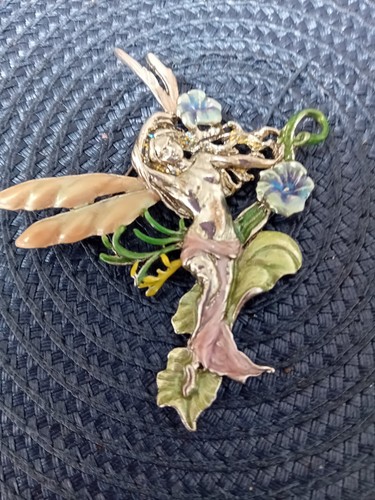 Kirks folly fairy brooch - fairy,