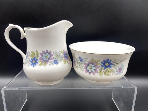 Queen anne bone china - queen,