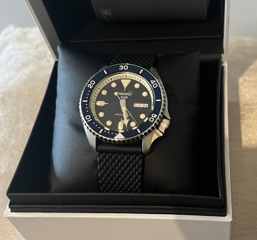 Seiko sports dive watch - seiko, g-5