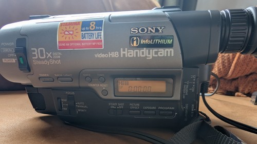 Sony hi8 handycam - sony,