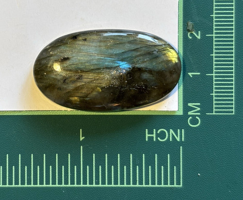 Oval polished labradorite - oval,