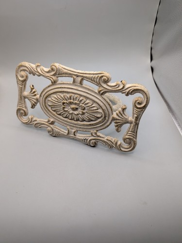 Shabby chic victorian style - victorian,