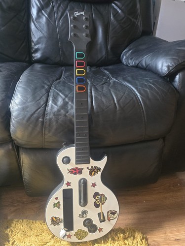 Nintendo wii guitar hero - nintendo,