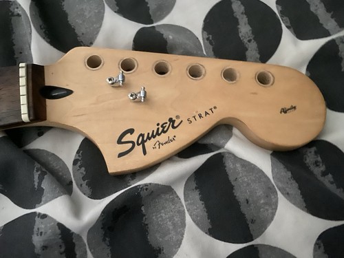 Squier stratocaster neck 2008 - squier,