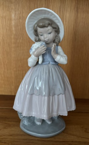 Nao lladro fine - nao, by