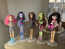 Monster High Dolls x5 - Howleen, Jane Boolittle, Clawdeen, Venus, Draculaura