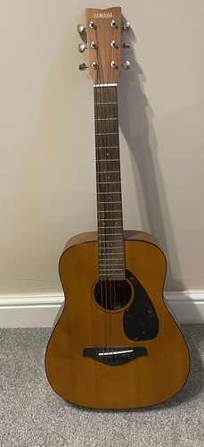 Yamaha guitar right - 3/4,