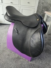 Black Pessoa Jumping Saddle 17.5 Inch Close Contact Medium Wide