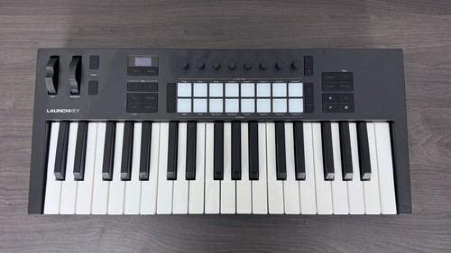 Novation launchkey mk4 - novation,