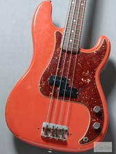 Fender Custom Shop Pino Palladino Signature Precision Bass, weight approximately