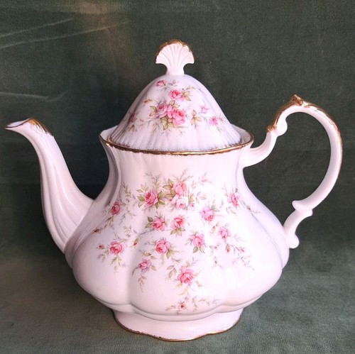 Paragon victoriana rose teapot - paragon,