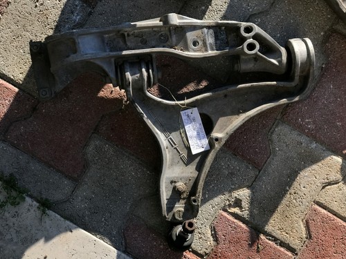 Front right swing arm - front,