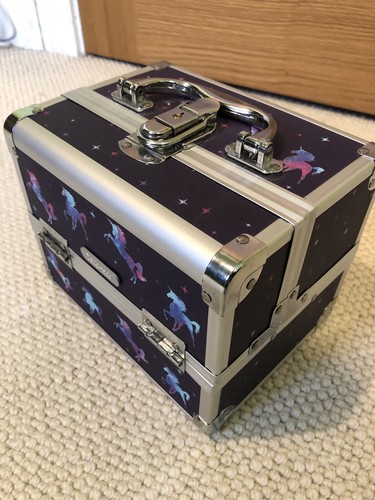 Joligrace makeup case - makeup,