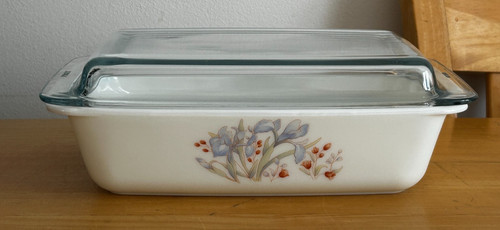 Large pyrex blue iris - blue,