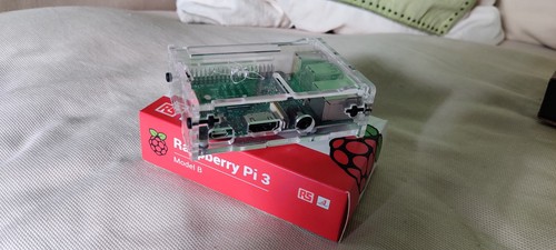 Raspberry model v1 - pi, 3