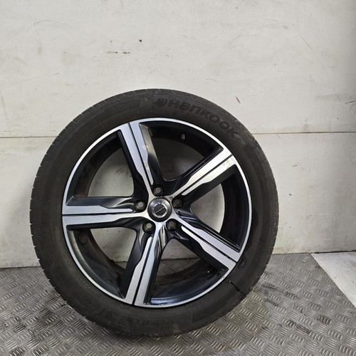 Volvo v90 design - volvo, r-design