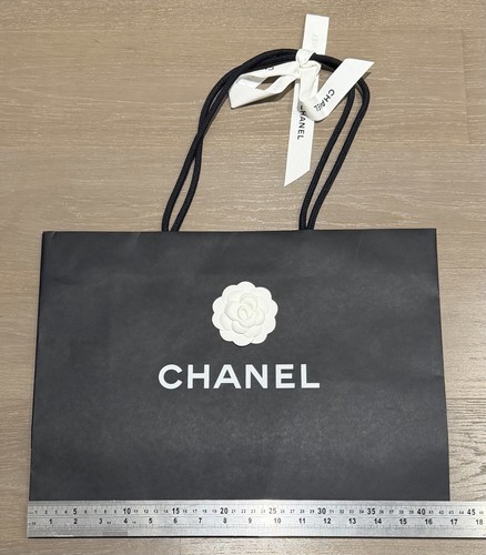 Chanel black paper gift bag - black,