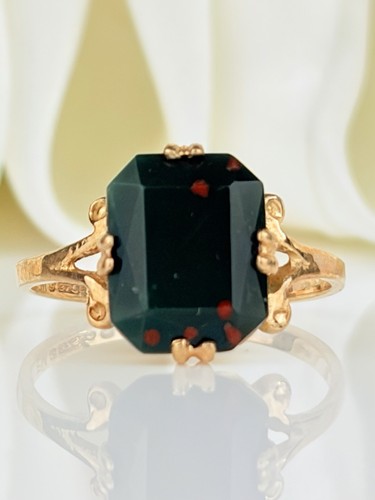 Vintage 9ct gold bloodstone - vintage,