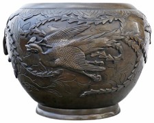 Antique large fine quality Oriental Japanese bronze Jardinière planter Meiji
