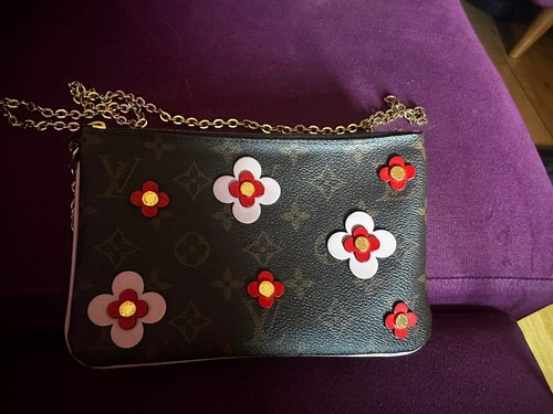 Louis vuitton monogram canvas - vuitton,
