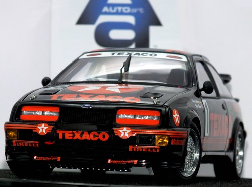 Autoart millennium ford - 1:18,