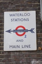 PHOTO  WATERLOO UNDERGROUND STATION SIGN