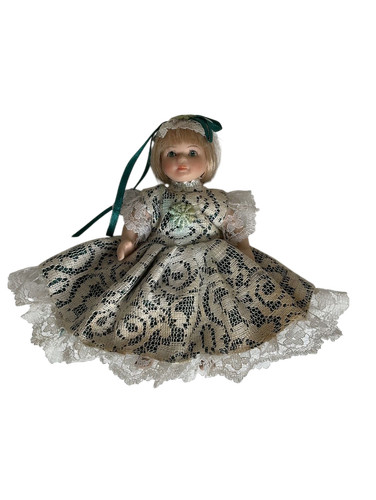 Vintage small porcelain - vintage,