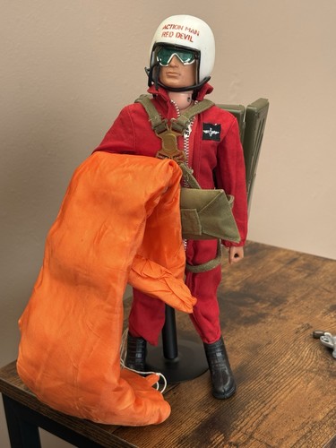 Vintage action man skydiver - action,