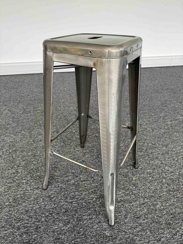 Tolix gun metal bar - metal, stool