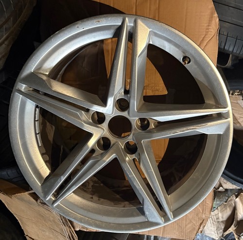 Genuine audi a4 - 1,