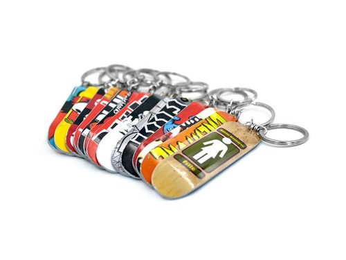 Skateboard keychain keyring - keychain,