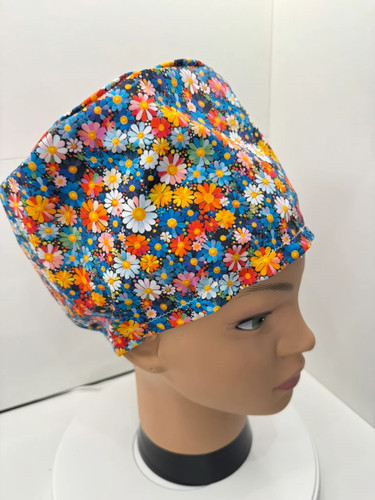 Satin lined bright daisies - satin,