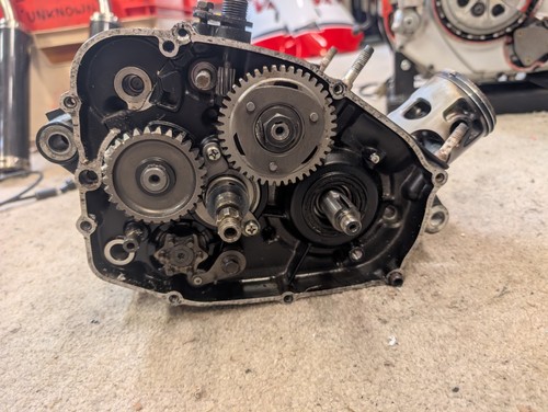 Yamaha dt200 ypvs - ypvs, engine