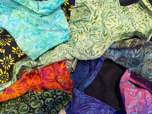 Lunn fabric scraps - lunn, ~20